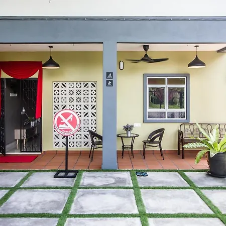Explore 4Br Gardenhouse Retreats
